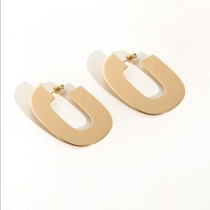 MUST SELL BY 11/8 - Minoux Chain Link Hoops